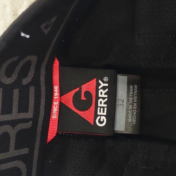 GERRY SHORTS. - Picture 5 of 15